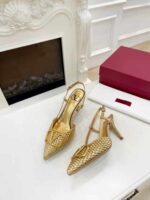 valentino garavani vlogo woven leather slingback pumps gold ntelu.jpg