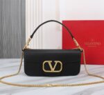 valentino loc shoulder bag in black 1w2b0k30zxl0no gfoit.jpeg