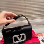 valentino loc small jewel logo black 20cm 3w2b0k53cwr249 rijec.jpg