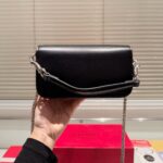 valentino loc small jewel logo black 20cm 3w2b0k53cwr249 zusmc.jpg