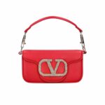 valentino loc small shoulder bag in red huyzp.jpg