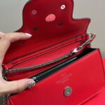 valentino loc small shoulder bag in red kmkto.jpg