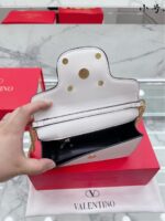 valentino loc small shoulder bag in white 1w2b0k53zxli16 kwjwk.jpeg