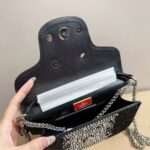 valentino loco small vlogo shoulder bag black 20cm czurf.jpeg