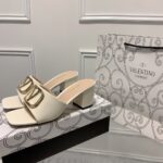 valentino vlogo signature square toe middle heel white slide sandal he9pg.jpg