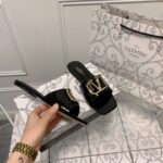 valentino vlogo signature square toe slide black sandal n3jao.jpg