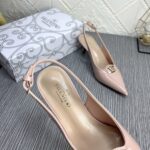 valentino vlogo the bold edition slingback pumps in patent leather 60mm in beige rose iicw0.jpg