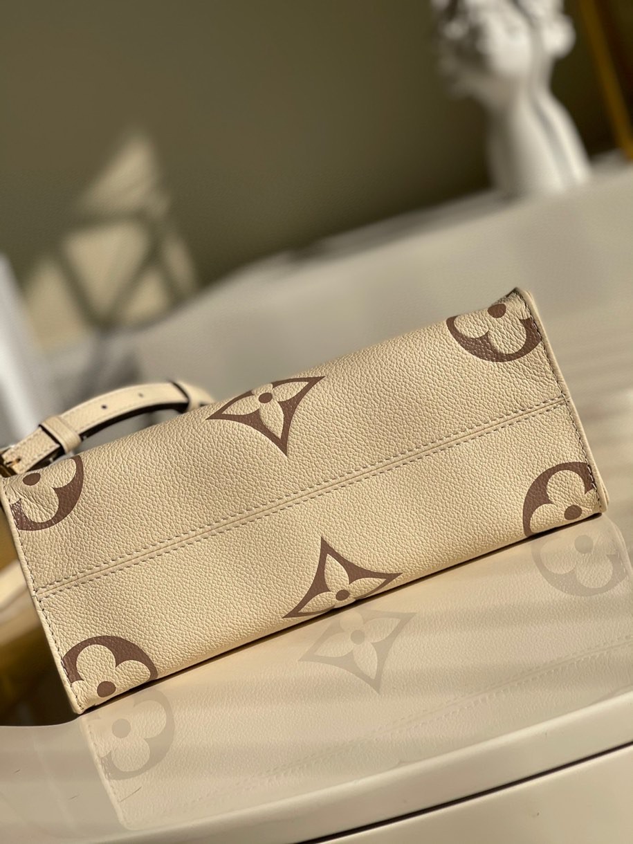 LV Onthego PM Monogram Empreinte Tourterelle Grey/Beige M45654 3 3e0150ca.jpg