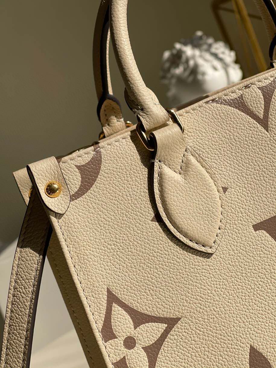 LV Onthego PM Monogram Empreinte Tourterelle Grey/Beige M45654 5 488f92db.jpg