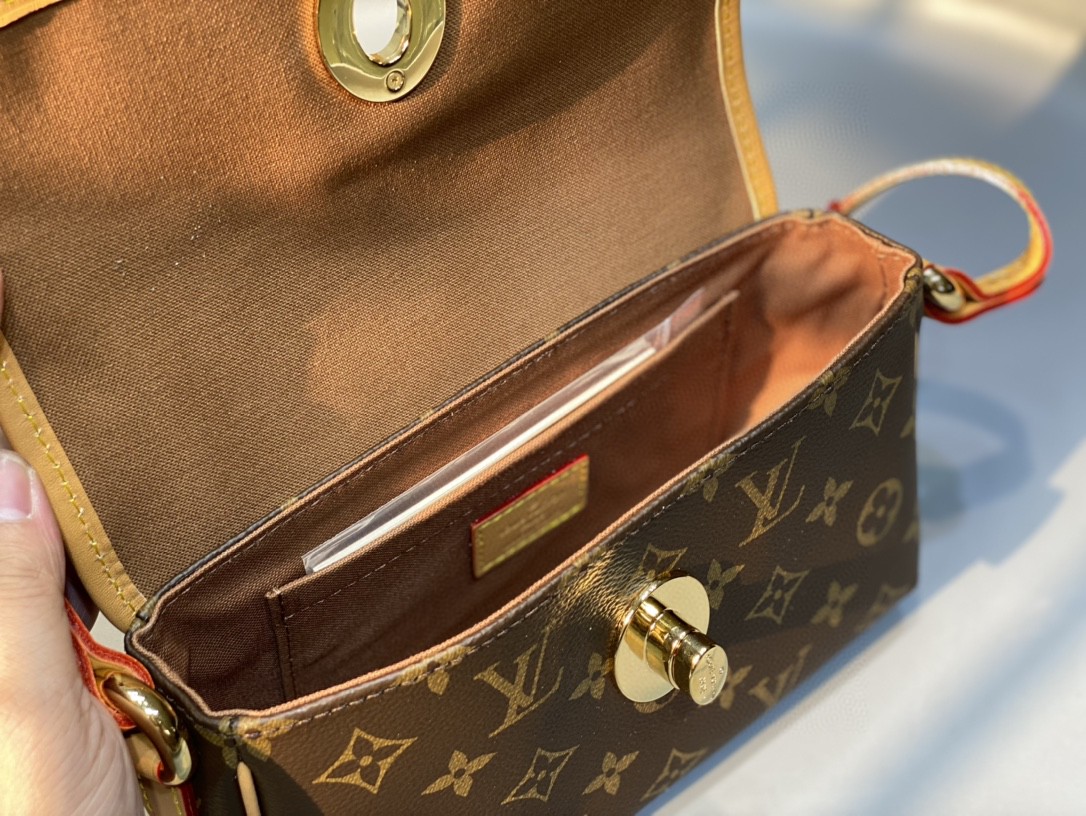 LV Tikal PM Monogram Canvas M40078 5 920e6224.jpg