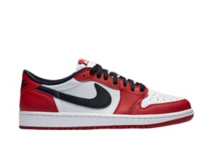 Air Jordan 1 Low Chicago 2025.jpg