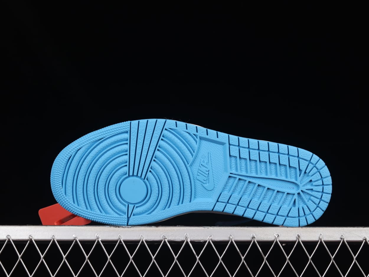 Air Jordan 1 Retro High Off-White University Blue 3 Air Jordan 1 Retro High Off White University Blue 2.jpg