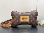 LV Wallet Bone Wearable.jpg