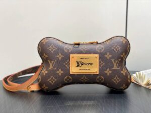 LV Wallet Bone Wearable.jpg