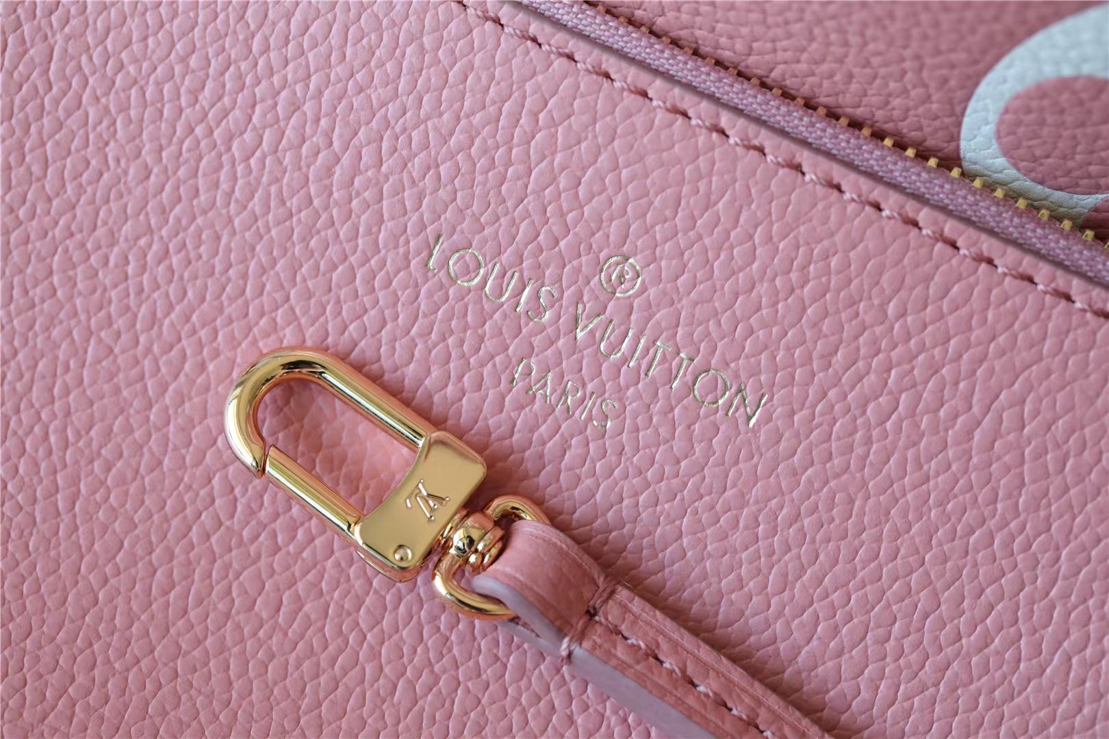 LV Neverfull MM Monogram Empreinte Pink M46329 5 Louis Vuitton Neverfull MM5 2.jpg