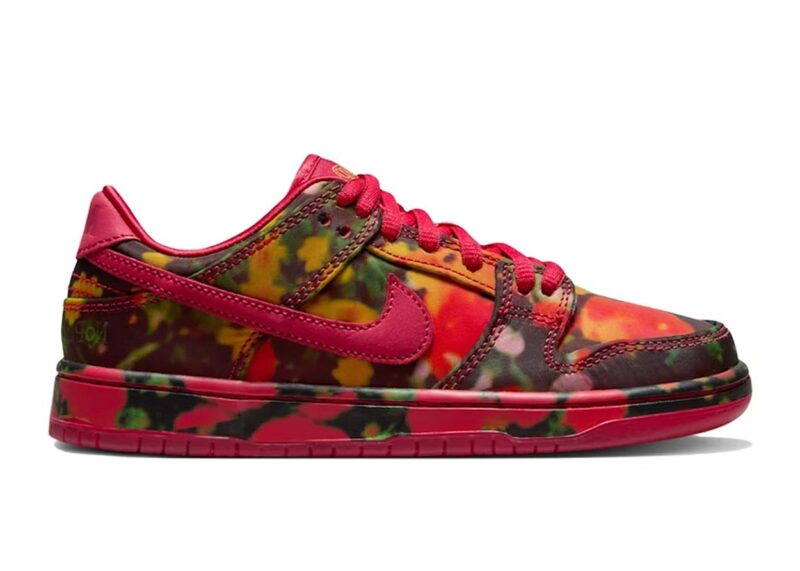Nike SB Dunk Low The Wizard of Oz Poppy Field.jpg