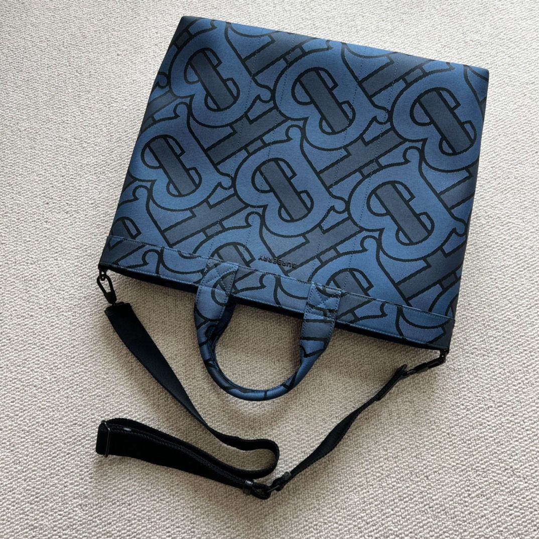 BBR Tote Bag 1 bm161 b4tgy.jpg