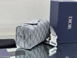 borsa dior uomo 103cu.jpg