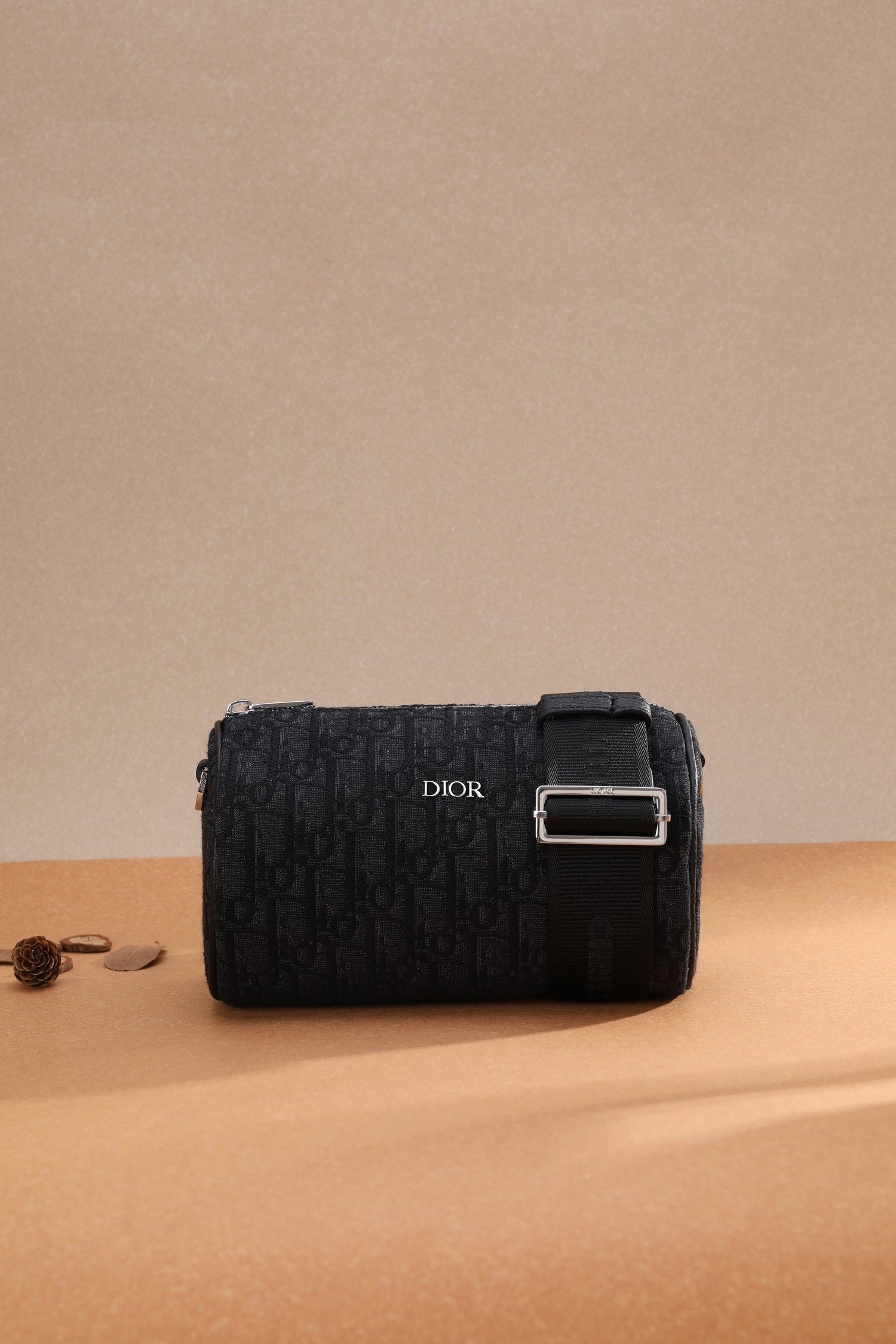 D1or Men Bag 1 borsa dior uomo 15rpt.jpg