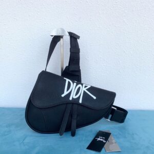 borsa dior uomo agrre.jpg