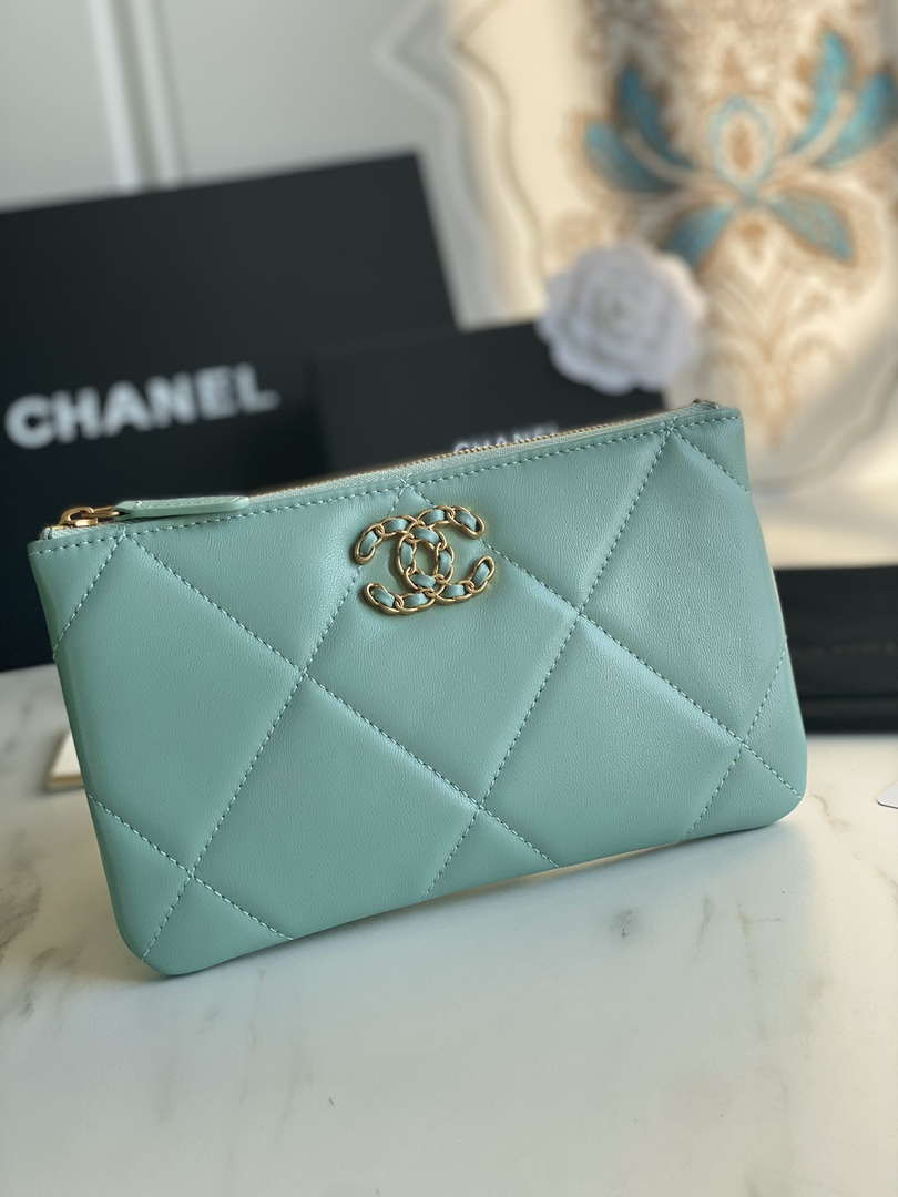 CN AP1059 Pouche Lambskin bag Wallet Card Holder Blue 1 chanel ap1059 pouche lambskin bag wallet card holder blue 01 luxibags.ru .jpg