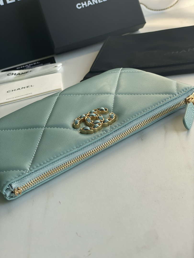 CN AP1059 Pouche Lambskin bag Wallet Card Holder Blue 3 chanel ap1059 pouche lambskin bag wallet card holder blue 03 luxibags.ru .jpg