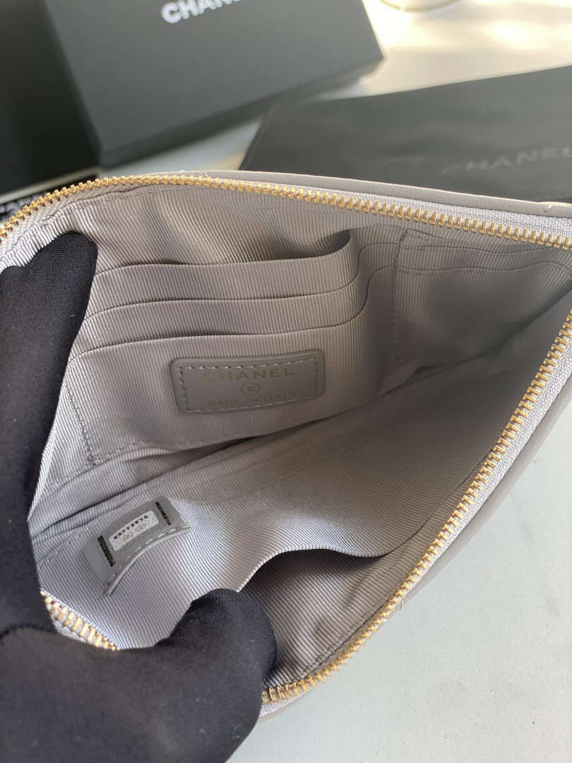 CN AP1059 Pouche Lambskin bag Wallet Card Holder Gray 8 chanel ap1059 pouche lambskin bag wallet card holder gray 08 luxibags.ru .jpg