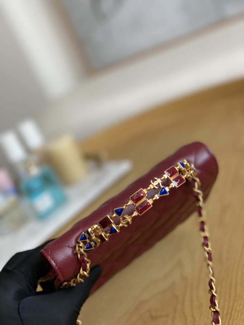 CN AP2946 Phone Holder Clutch with Chain Lambskin Wine Red 5 chanel ap2946 phone holder clutch with chain lambskin wine red 005 luxibags.ru .jpg