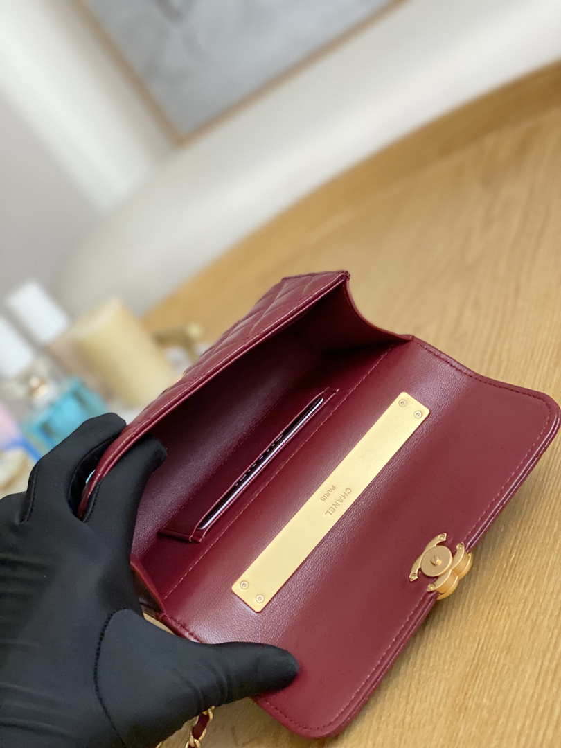 CN AP2946 Phone Holder Clutch with Chain Lambskin Wine Red 9 chanel ap2946 phone holder clutch with chain lambskin wine red 009 luxibags.ru .jpg