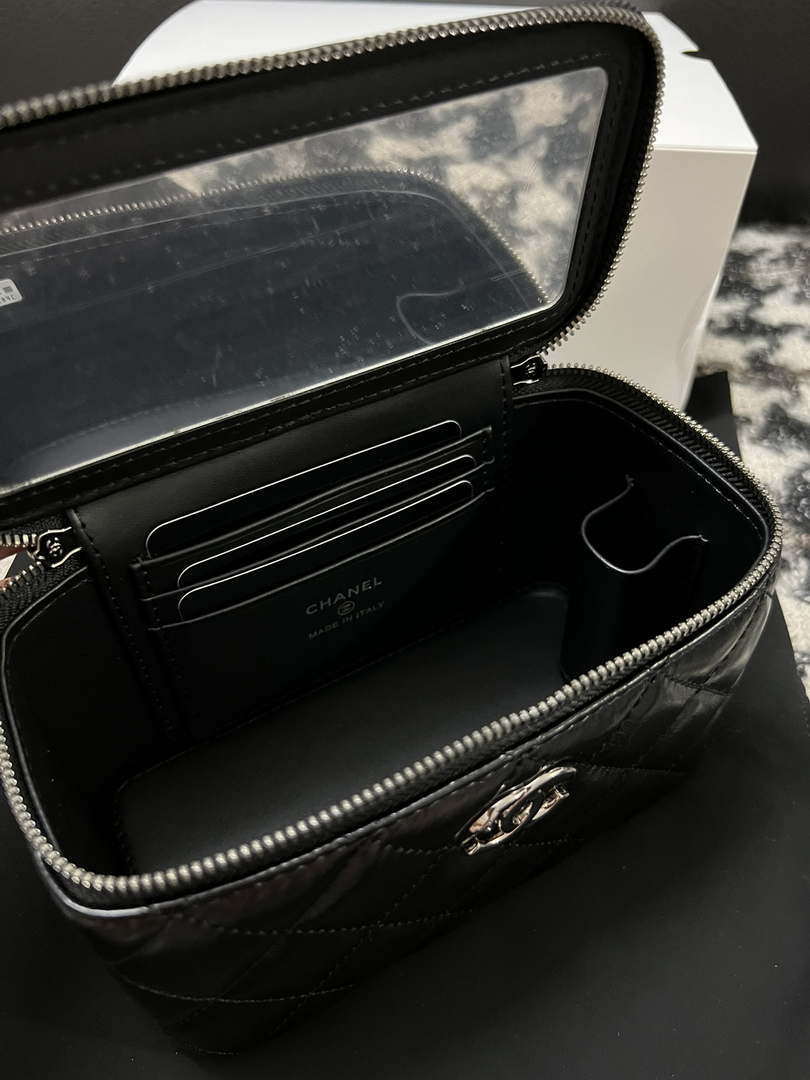 CN AP3593 Shiny Crumpled Calfskin Strass & Ruthenium-Finish Metal Black 6 chanel ap3593 shiny crumpled calfskin strass ruthenium finish metal black 06 luxibags.ru .jpg