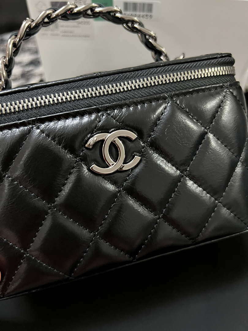 CN AP3593 Shiny Crumpled Calfskin Strass & Ruthenium-Finish Metal Black 8 chanel ap3593 shiny crumpled calfskin strass ruthenium finish metal black 08 luxibags.ru .jpg