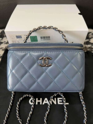 chanel ap3593 shiny crumpled calfskin strass ruthenium finish metal blue 01 luxibags.ru .jpg