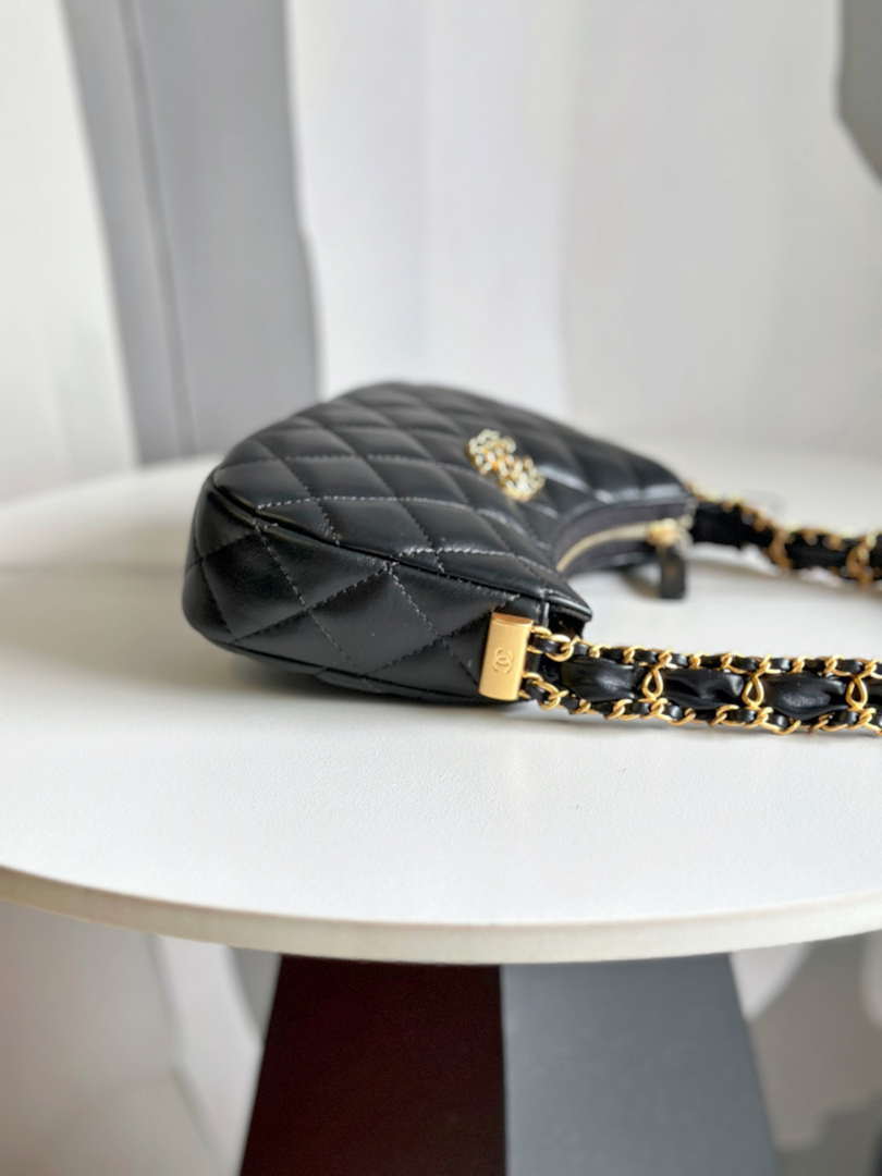 CN AP3647 23K Small Hobo Bag Lambskin Gold Metal Black 5 chanel ap3647 23k small hobo bag lambskin gold metal black 005 luxibags.ru .jpg