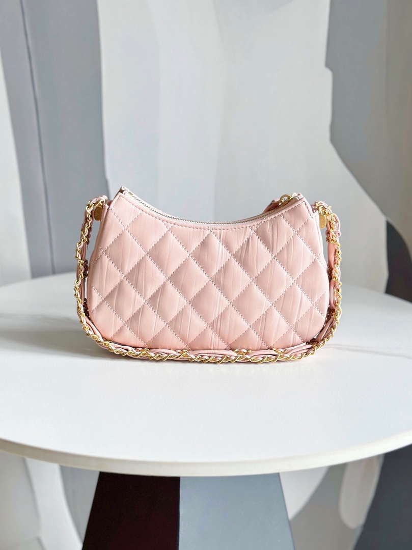 CN AP3647 23K Small Hobo Bag Lambskin Gold Metal Pink 3 chanel ap3647 23k small hobo bag lambskin gold metal pink 003 luxibags.ru .jpg
