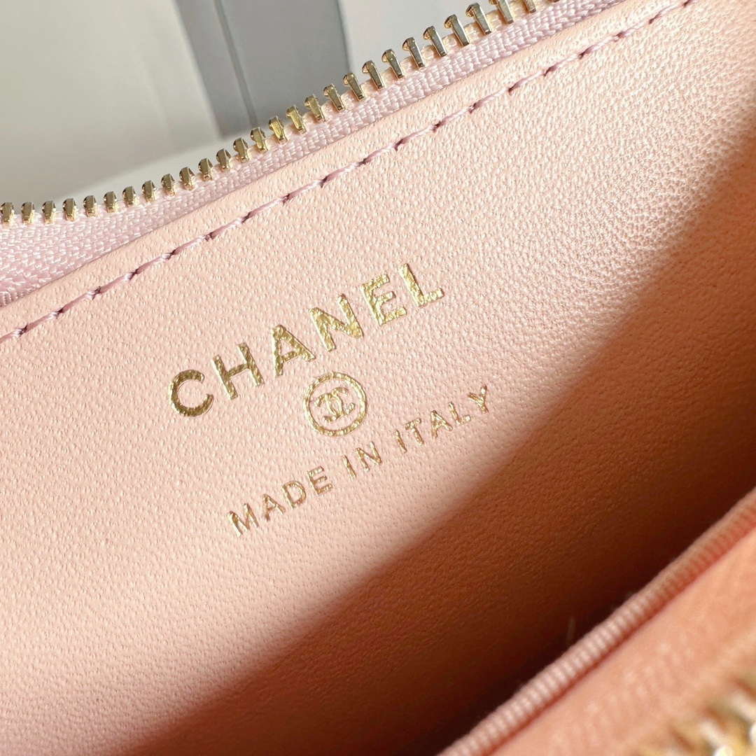 CN AP3647 23K Small Hobo Bag Lambskin Gold Metal Pink 9 chanel ap3647 23k small hobo bag lambskin gold metal pink 009 luxibags.ru .jpg