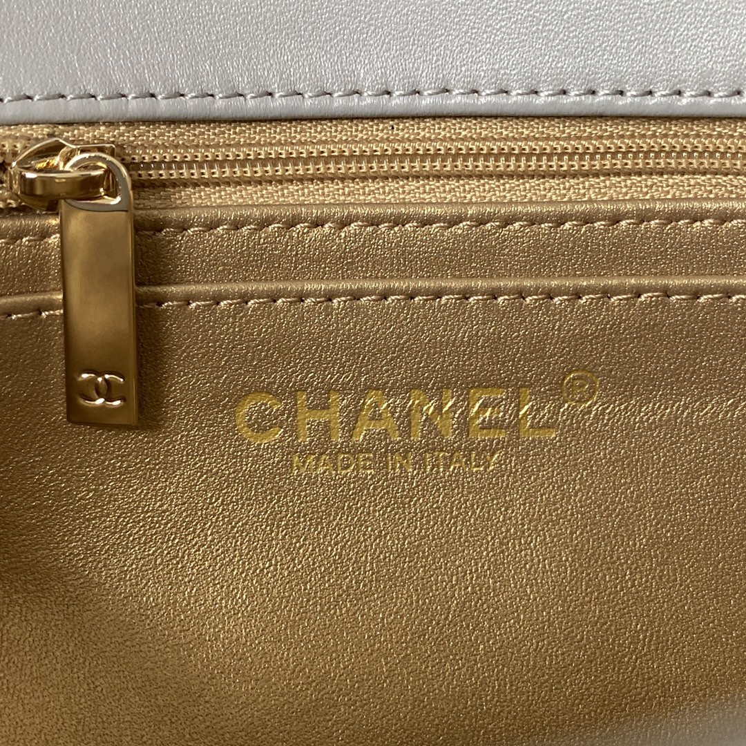CN AS1787 Mini Flap Bag Football Lambskin Gray Gold 8 chanel as1787 mini flap bag football lambskin gray gold 008 luxibags.ru .jpg