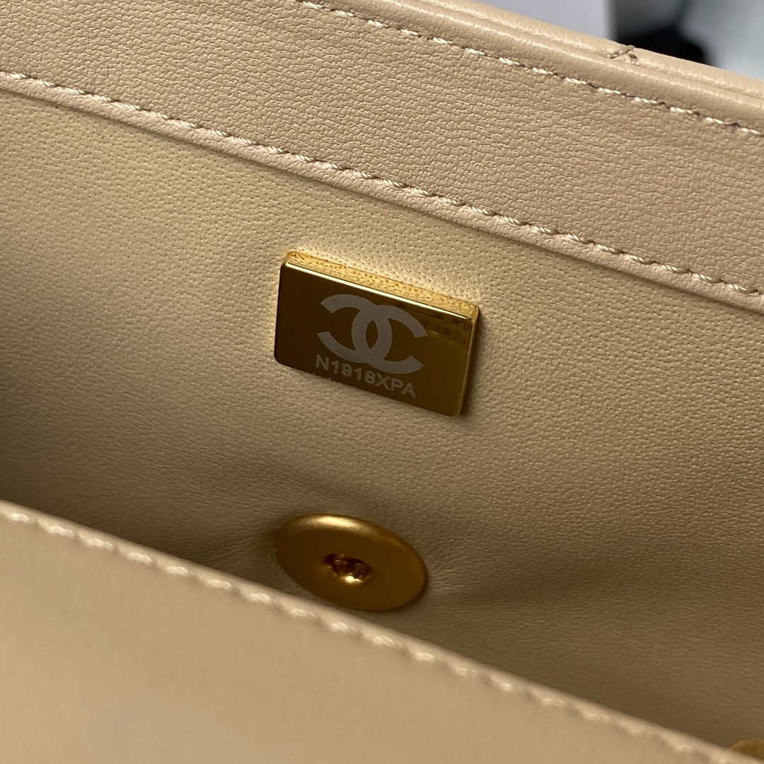 CN AS1787 Mini Flap Bag Lambskin Apricot Gold 9 chanel as1787 mini flap bag lambskin light yellow gold 009 luxibags.ru .jpg