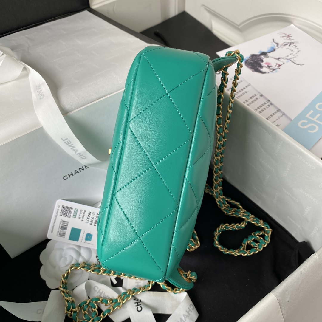 CN AS3384 Backpack Chain bag lambskin Green 6 chanel as3384 backpack chain bag lambskin green 006 luxibags.ru .jpg