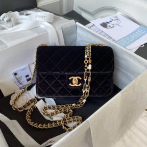 chanel as3432 small flap bag velvet enamel gold tone metal black 001 luxibags.ru .jpg
