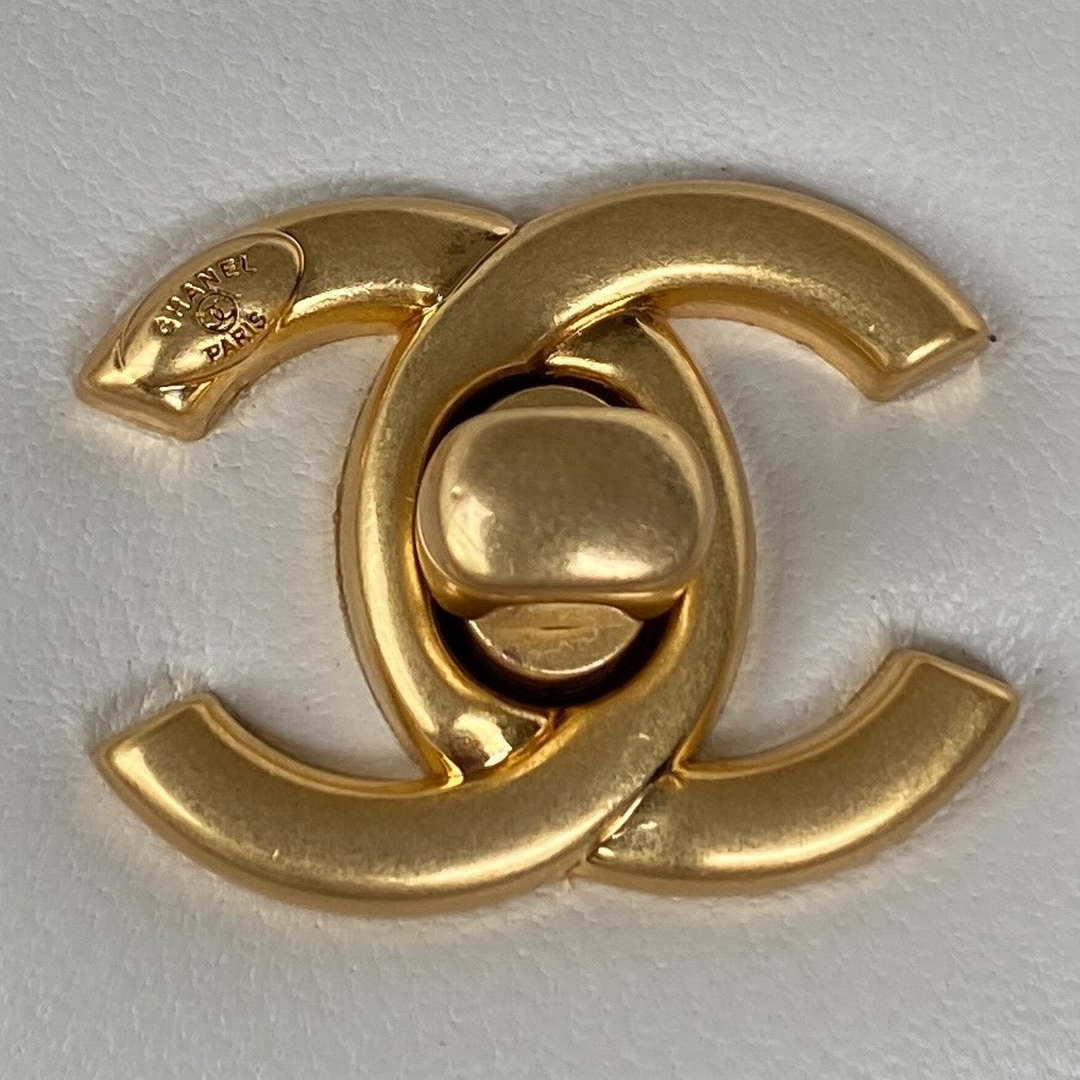 CN AS3456 Mini Flap Bag Lambskin & Gold-Tone Metal White 3 chanel as3456 mini flap bag lambskin gold tone metal white 003 luxibags.ru .jpg