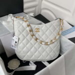chanel as3631 large hobo bag lambskin white 001 luxibags.ru .jpg