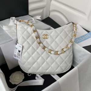 chanel as3631 large hobo bag lambskin white 001 luxibags.ru .jpg