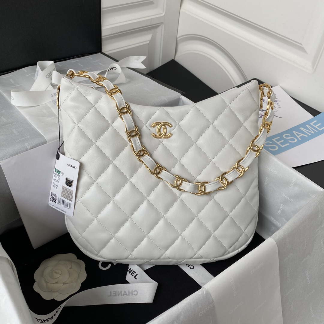 CN AS3631 Large Hobo bag Lambskin White 1 chanel as3631 large hobo bag lambskin white 001 luxibags.ru .jpg