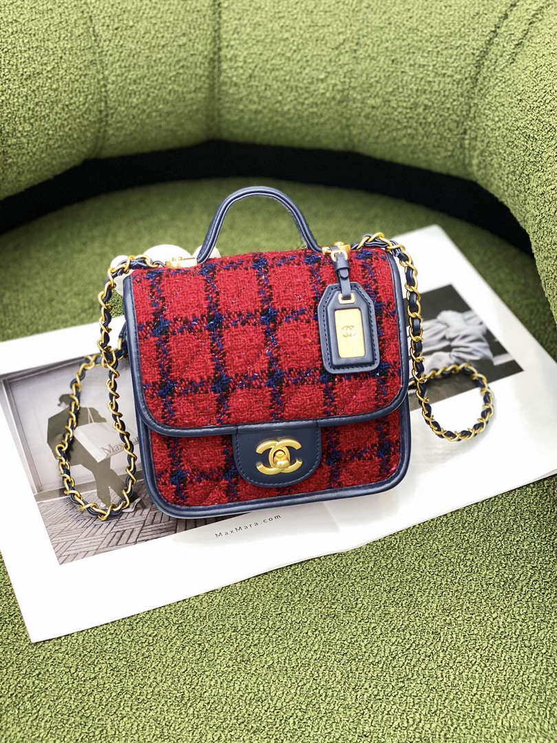 CN AS3652 Small Flap Bag with Top Handle Cotton & Wool Tweed & Gold-Tone Metal Black and Red 2 chanel as3652 small flap bag with top handle cotton wool tweed gold tone metal black and red 002 luxibags.ru .jpg