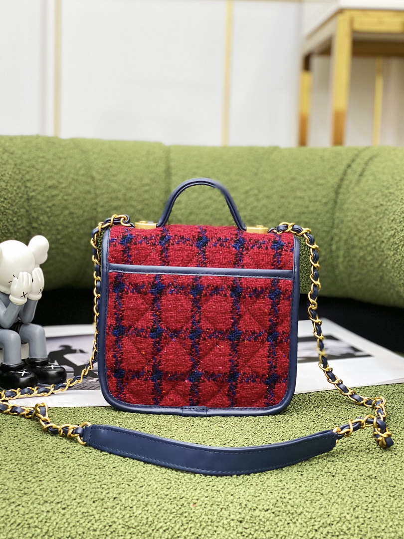 CN AS3652 Small Flap Bag with Top Handle Cotton & Wool Tweed & Gold-Tone Metal Black and Red 3 chanel as3652 small flap bag with top handle cotton wool tweed gold tone metal black and red 003 luxibags.ru .jpg