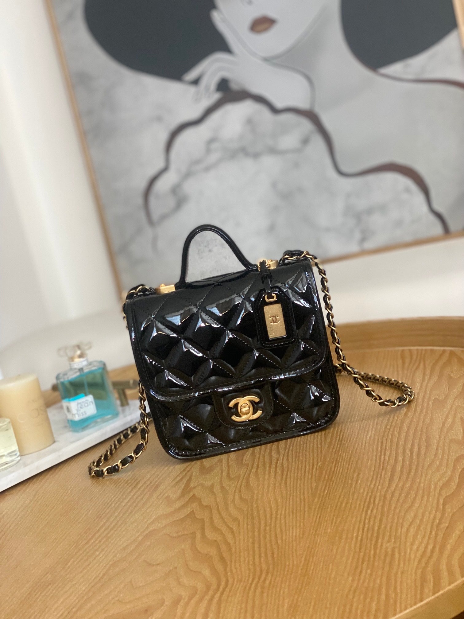 CN AS3652 Small Flap Bag with Top Handle Patent Calfskin & Gold-Tone Metal Black 1 chanel as3652 small flap bag with top handle patent calfskin gold tone metal black 001 luxibags.ru .jpg