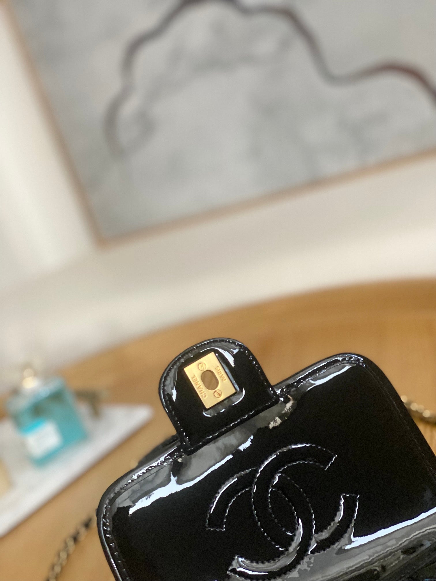 CN AS3652 Small Flap Bag with Top Handle Patent Calfskin & Gold-Tone Metal Black 7 chanel as3652 small flap bag with top handle patent calfskin gold tone metal black 007 luxibags.ru .jpg