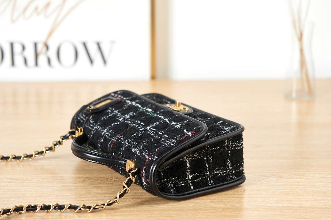 CN AS3653 Small Flap Bag with Top Handle Wool Tweed & Gold-Tone Metal Black and White 5 chanel as3653 small flap bag with top handle wool tweed gold tone metal black and white 005 luxibags.ru .jpg