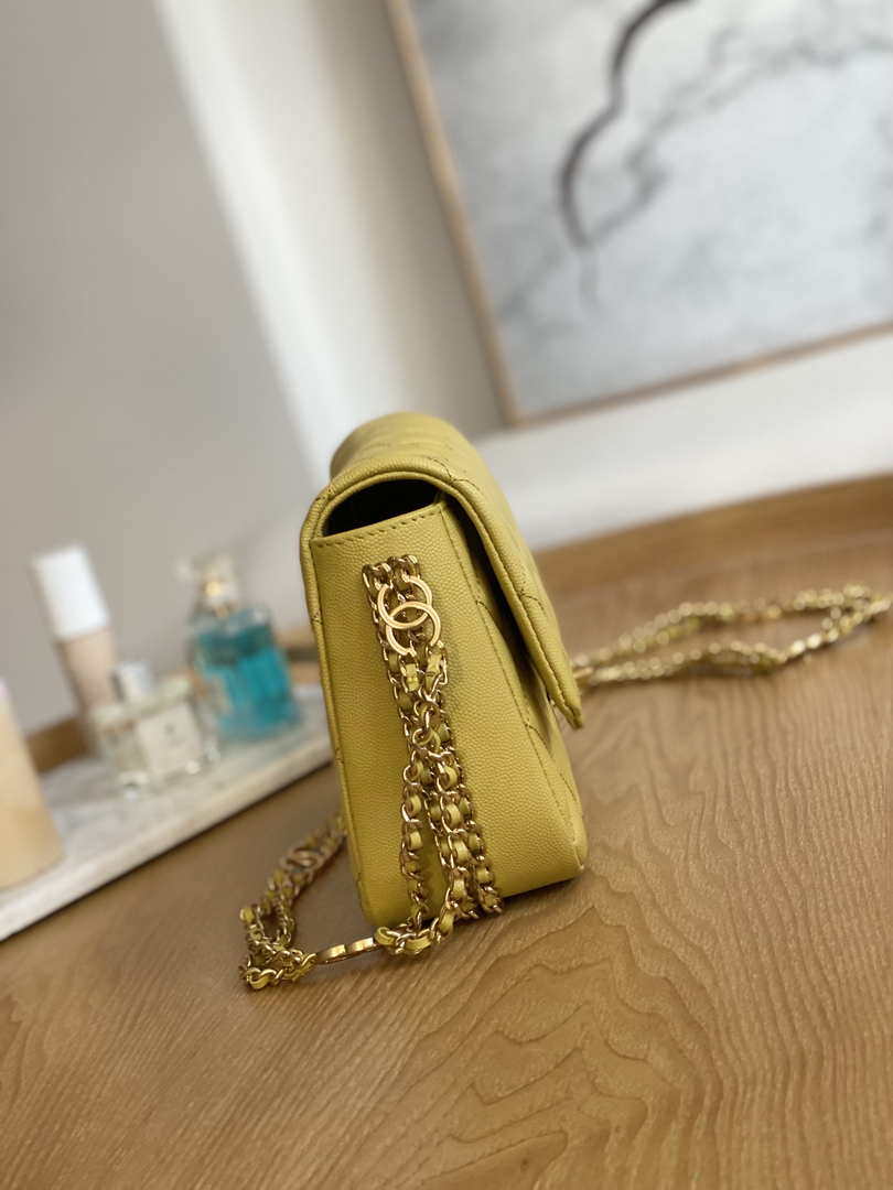 CN AS3777 Flap Bag Grained Calfskin & Gold-Tone Metal Yellow 4 chanel as3777 flap bag grained calfskin gold tone metal yellow 004 luxibags.ru .jpg