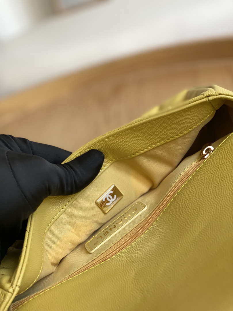 CN AS3777 Flap Bag Grained Calfskin & Gold-Tone Metal Yellow 9 chanel as3777 flap bag grained calfskin gold tone metal yellow 009 luxibags.ru .jpg